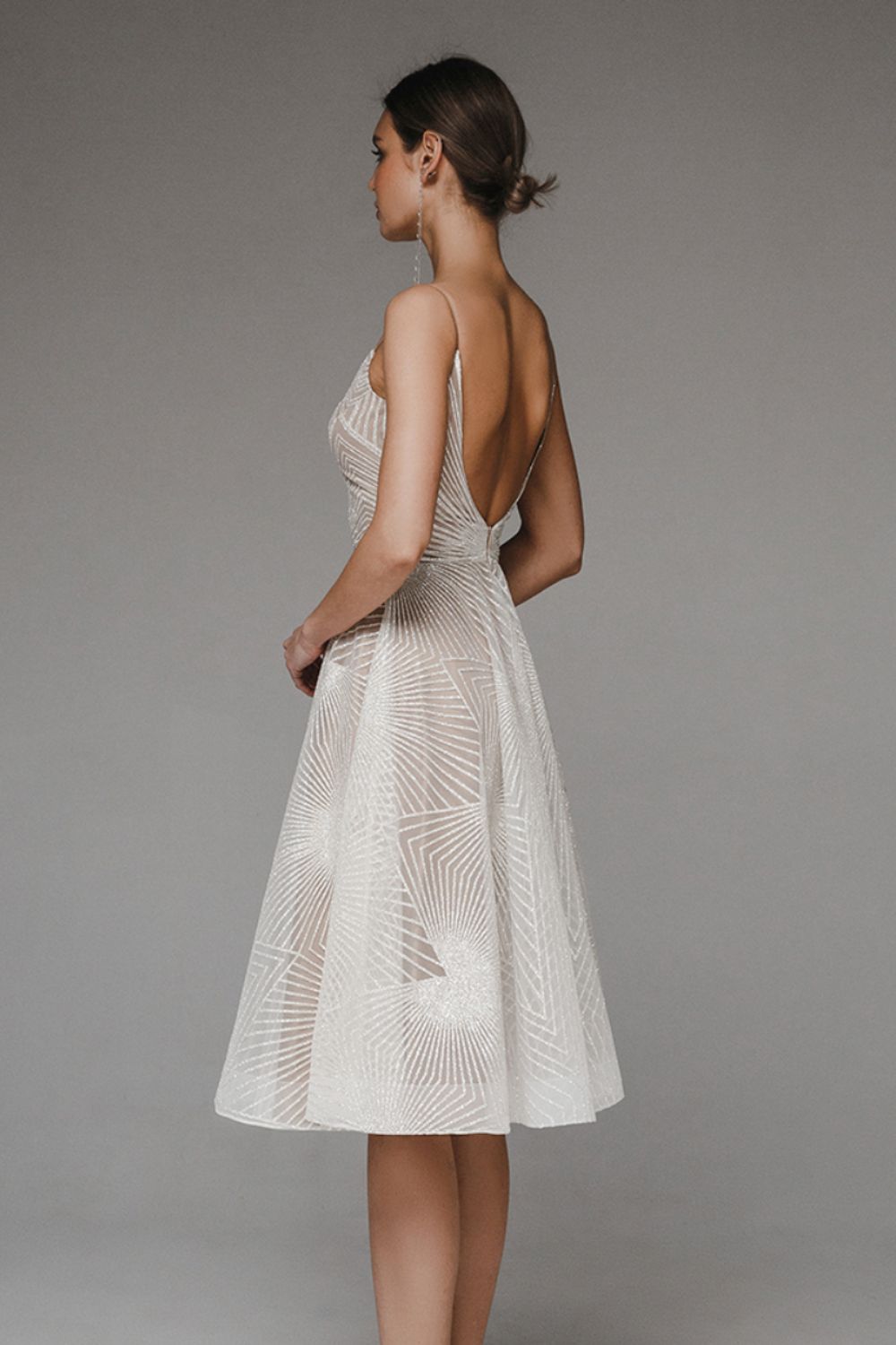 Vita Di Palma™ | Shimmering Geometric Elegance & Flattering A-Line Fit
